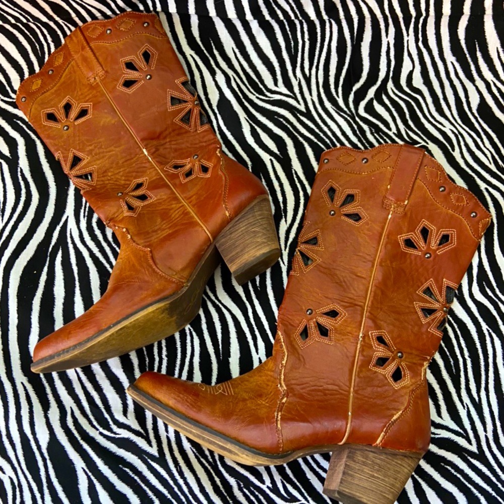 Dingo Cowgirl Boots